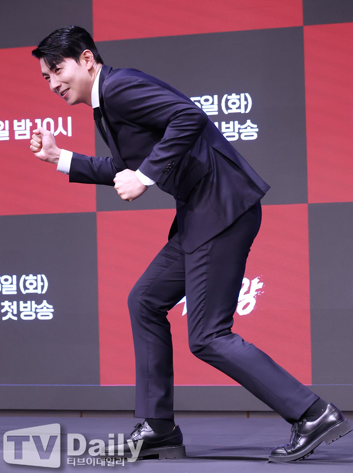 ƼºêÀ̵¥Àϸ® Æ÷Åä