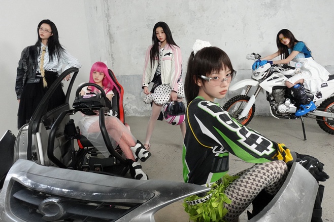 ƼºêÀ̵¥Àϸ® Æ÷Åä