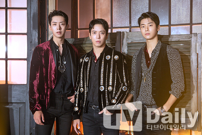 ƼºêÀ̵¥Àϸ® Æ÷Åä