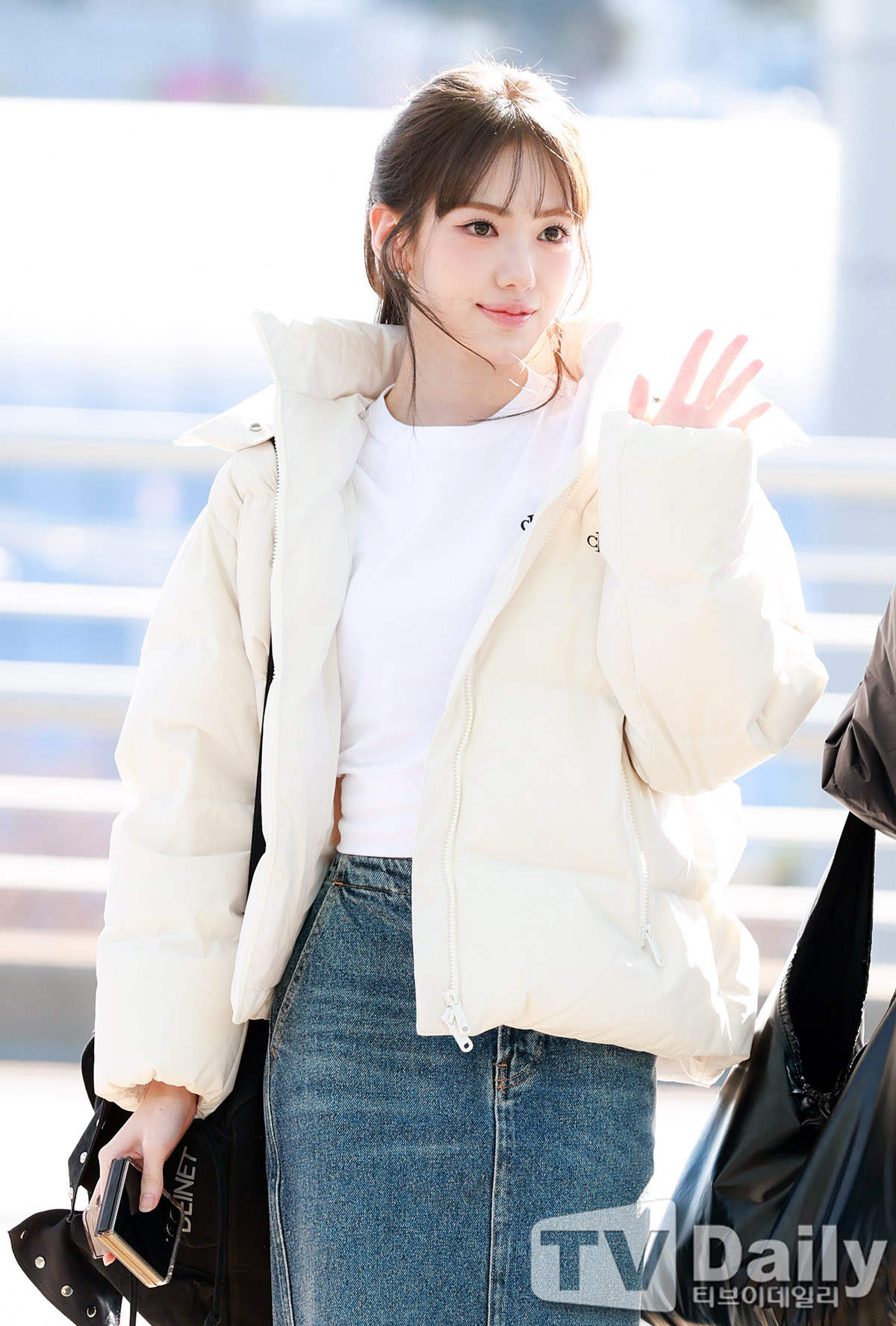 ƼºêÀ̵¥Àϸ® Æ÷Åä