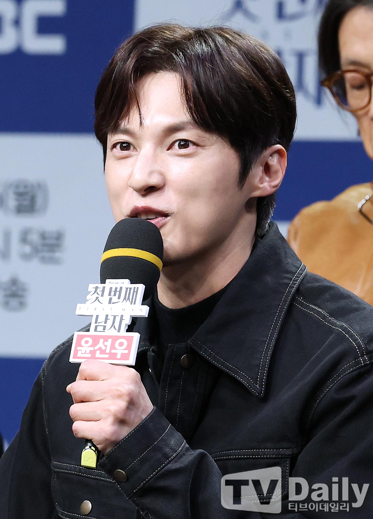 ƼºêÀ̵¥Àϸ® Æ÷Åä