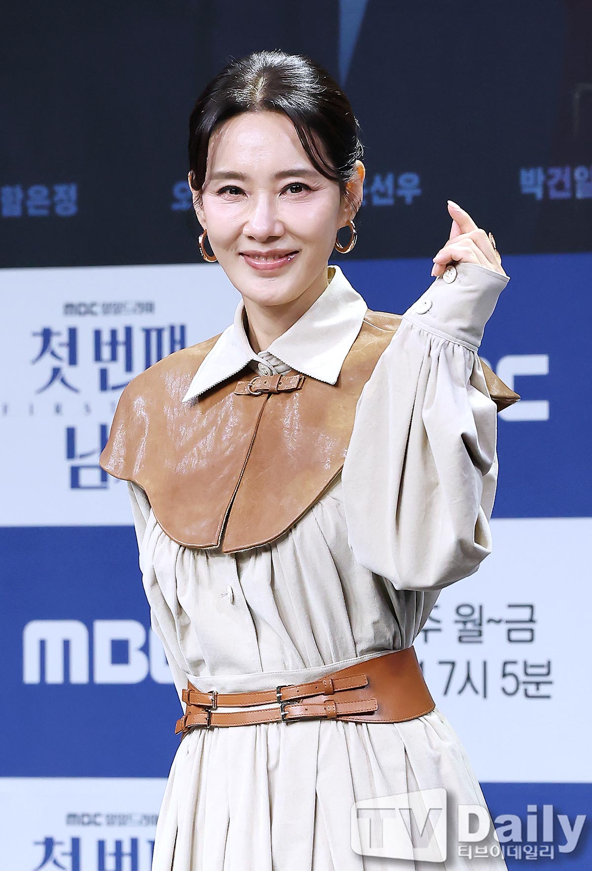 ƼºêÀ̵¥Àϸ® Æ÷Åä