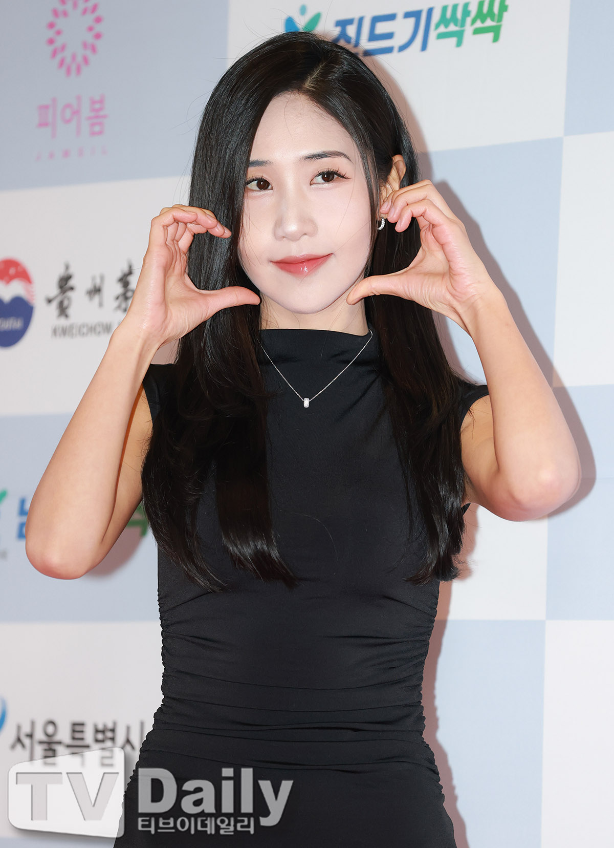 ƼºêÀ̵¥Àϸ® Æ÷Åä