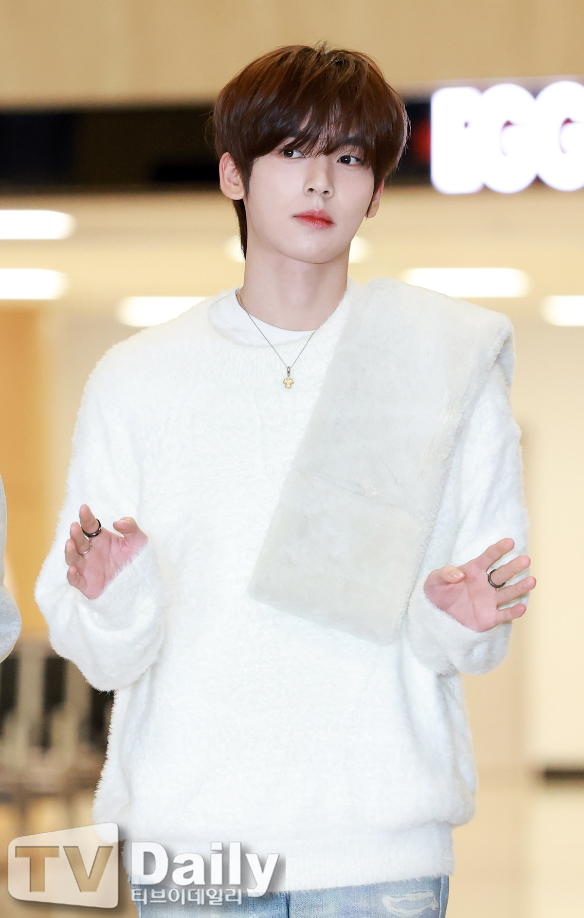 ƼºêÀ̵¥Àϸ® Æ÷Åä