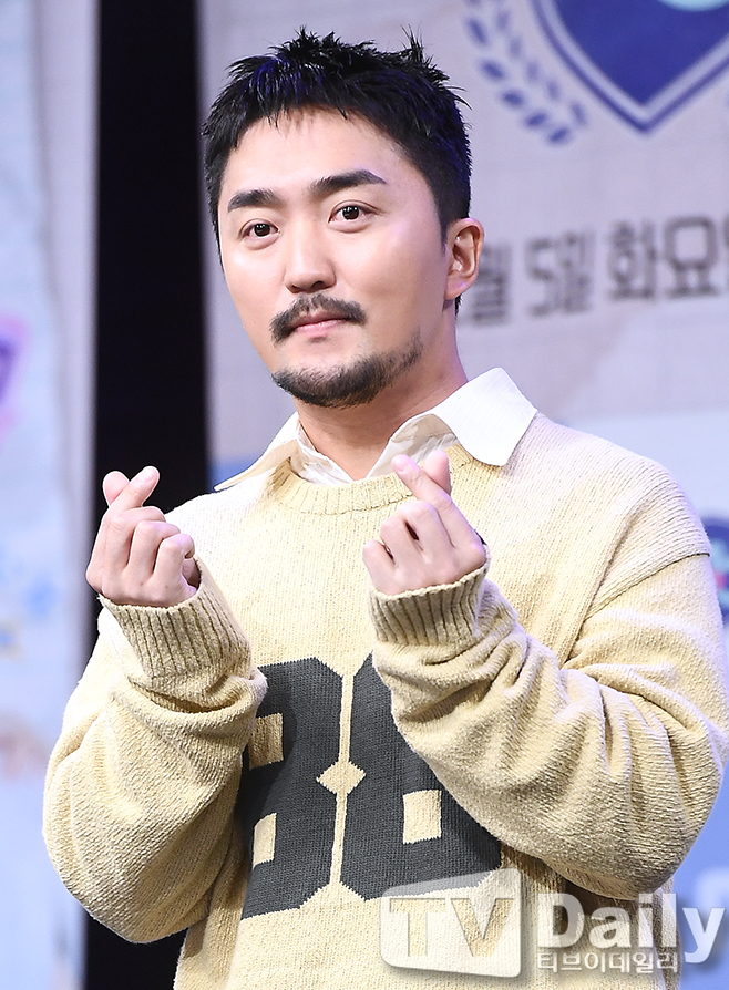 ƼºêÀ̵¥Àϸ® Æ÷Åä