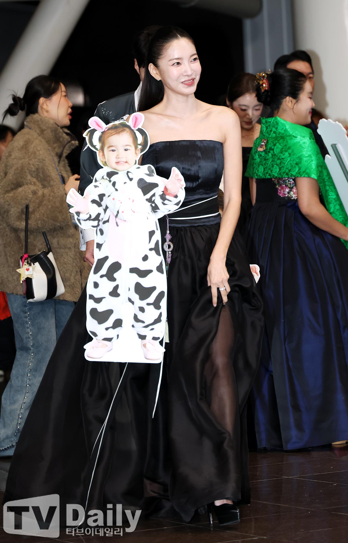 ƼºêÀ̵¥Àϸ® Æ÷Åä