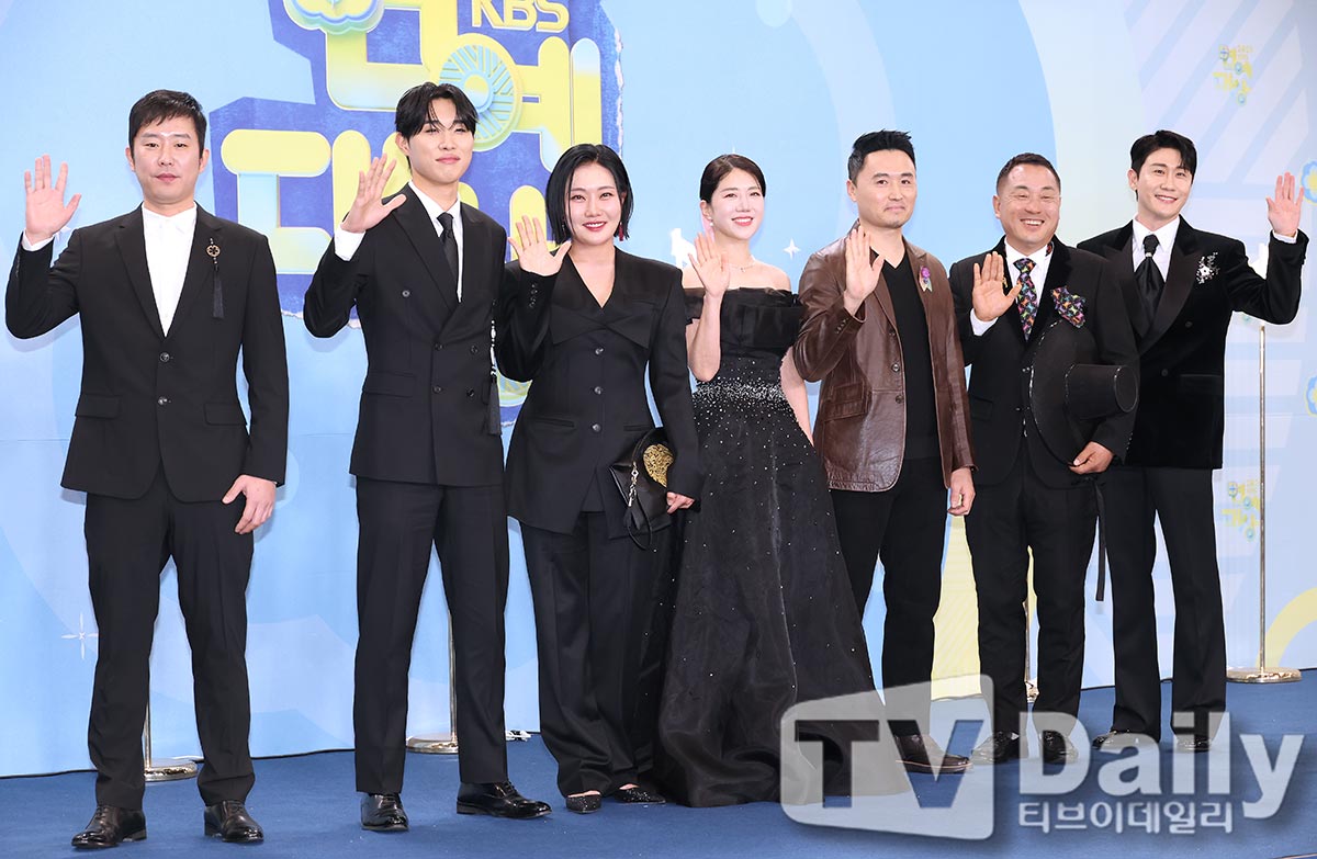 ƼºêÀ̵¥Àϸ® Æ÷Åä