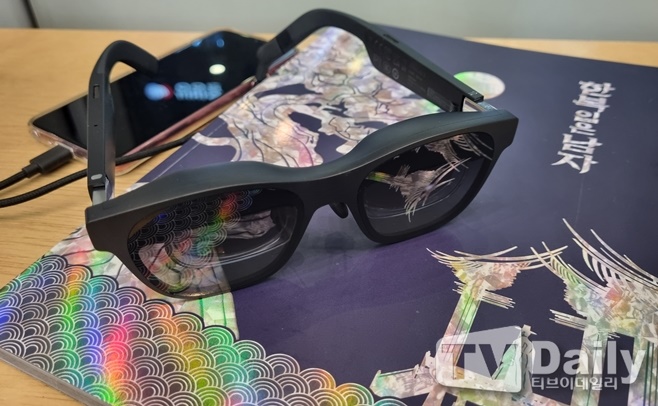 ¹ÂÁöÄà ÇѺ¹ ÀÔÀº ³²ÀÚ, AI ÀÚ¸· ¾È°æ