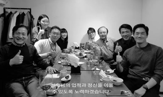 ������