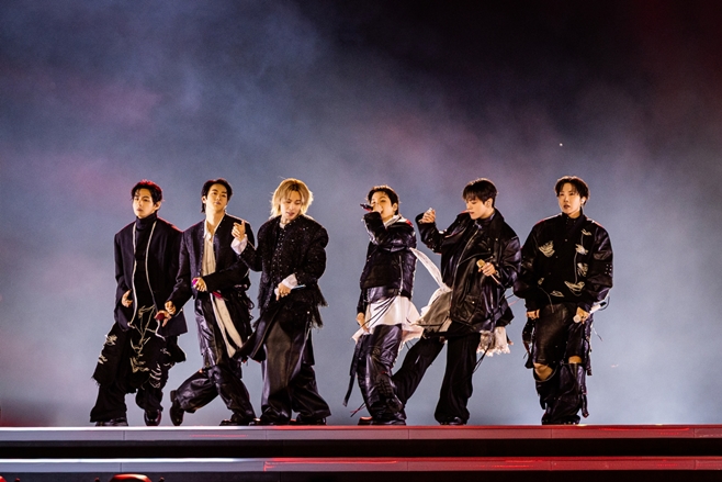 BTS �Ĺ� ���̺�: �Ƹ���(ARIRANG)