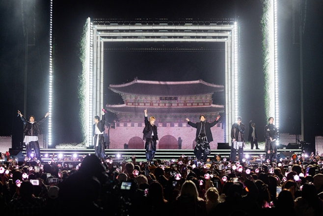 BTS �Ĺ� ���̺�: �Ƹ���(ARIRANG)