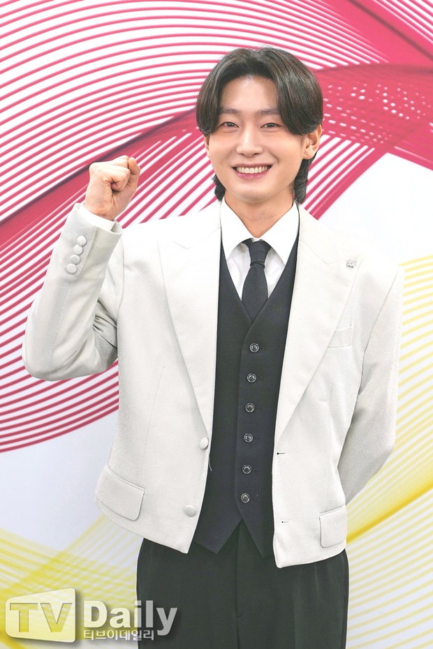 김용빈
