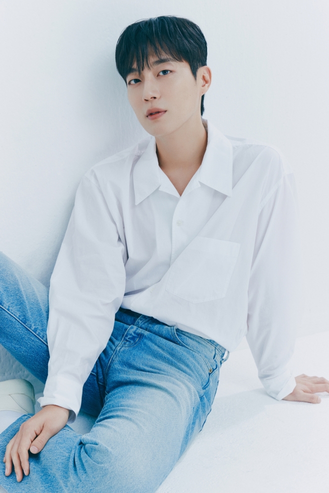 윤두준