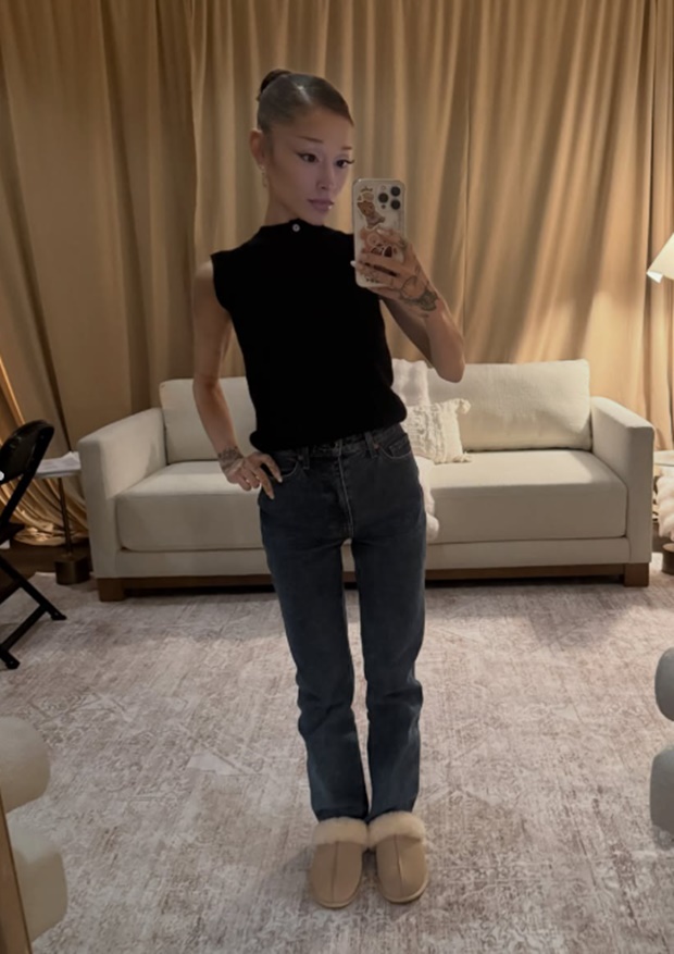 �Ƹ��Ƴ� �׶���
