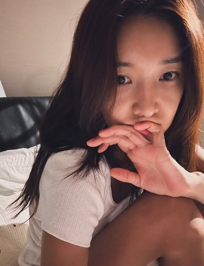 배우 김빈우