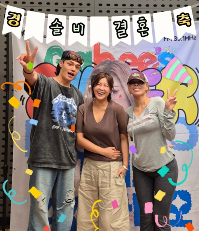 ������ ���۶��� SNS